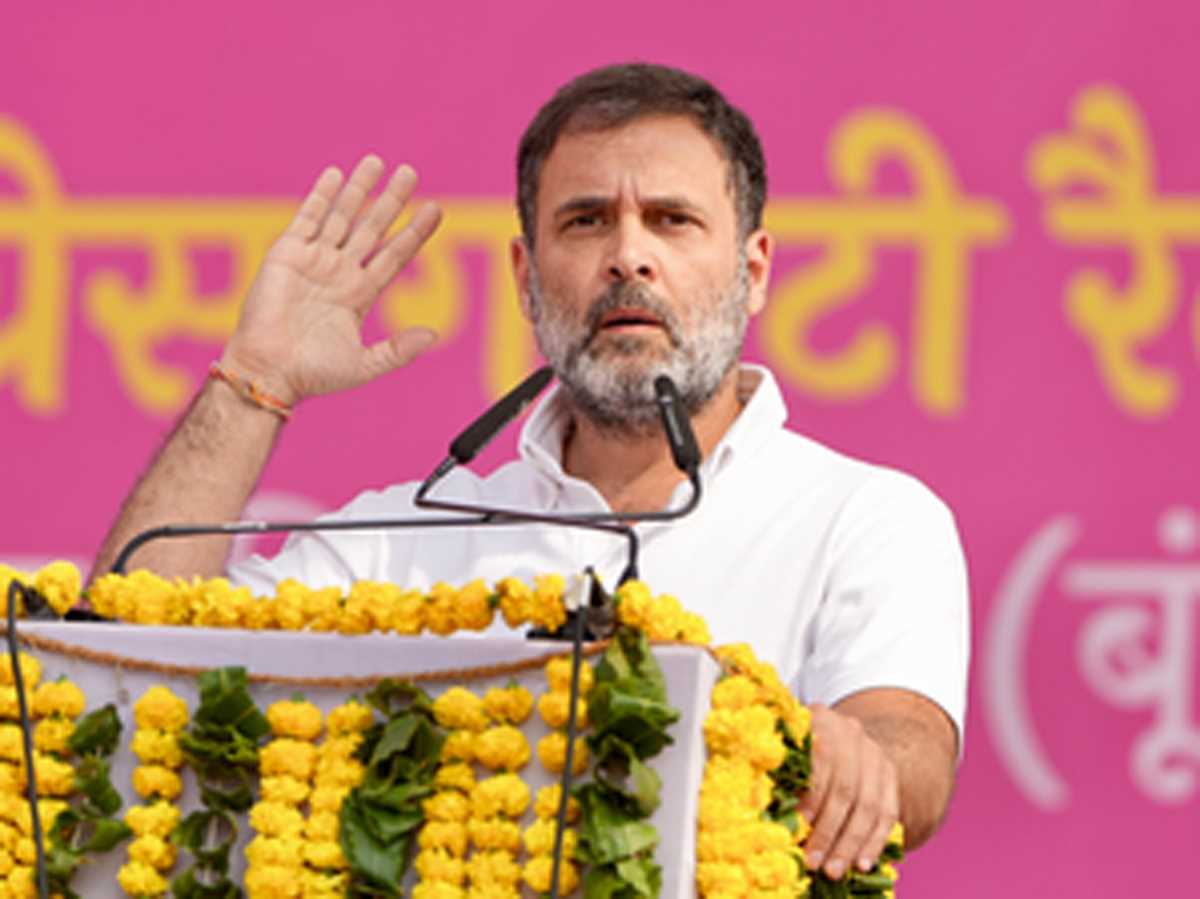 अडानी समूह पर राहुल गांधी के आरोप कैसे पड़े उलटे